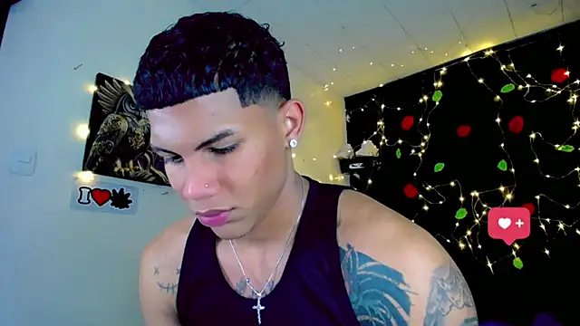 Damian latinxxx online show from January 2025 11:21:02 AM