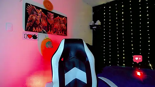 Damian latinxxx online show from January 2025 05:55:01 AM