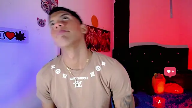 Damian latinxxx online show from January 2025 05:19:01 AM