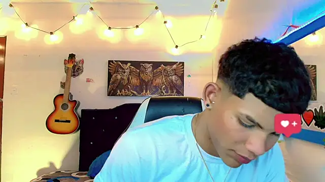 Damian latinxxx online show from February 2025 09:05:02 AM