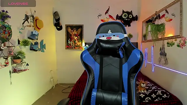 Snapshot of Damian_latinxxx chatting on November 2025 03:12:02 AM Damian latinxxx online show from November 2025 03:12:02 AM