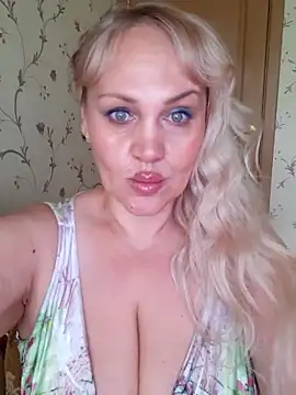 IsabellaBoni online show from June 2026 06:38:01 AM