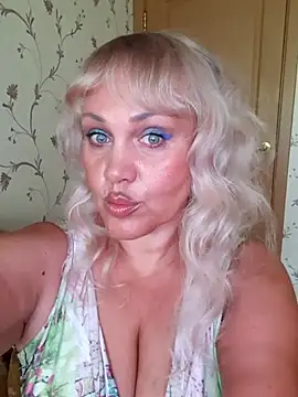 IsabellaBoni online show from July 2026 07:11:02 AM
