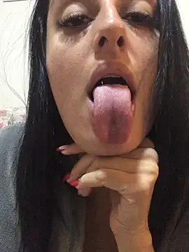 Catmila94 online show from May 2026 02:31:02 AM