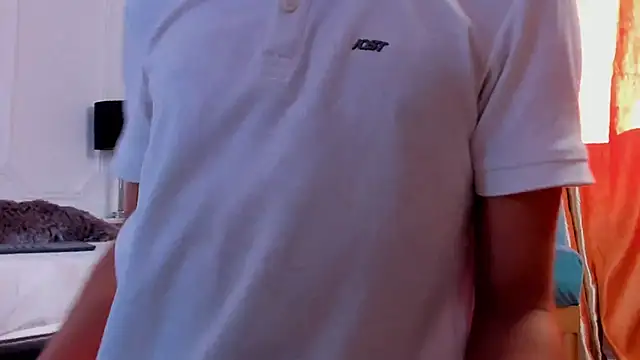 Snapshot of Santy_carrington chatting on January 2025 08:38:02 PM Santy carrington online show from January 2025 08:38:02 PM