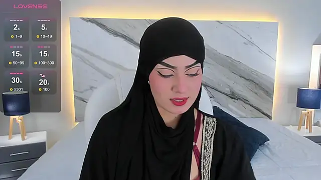 Snapshot of fatimarab chatting on December 2024 07:53:02 PM fatimarab online show from December 2024 07:53:02 PM