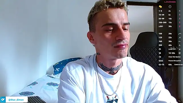 Snapshot of bray_hotboy777 chatting on July 2026 04:11:02 PM bray hotboy777 online show from July 2026 04:11:02 PM