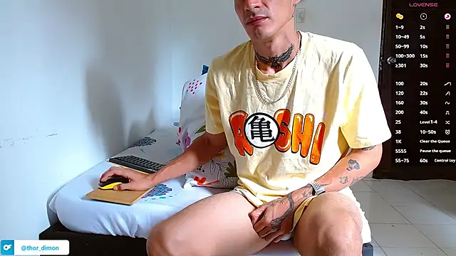 Snapshot of bray_hotboy777 chatting on July 2026 04:33:01 PM bray hotboy777 online show from July 2026 04:33:01 PM