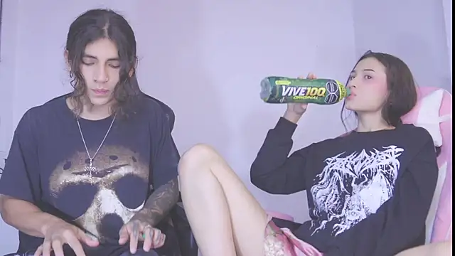 Snapshot of gabriel__manson chatting on January 2025 01:11:01 AM gabriel manson online show from January 2025 01:11:01 AM