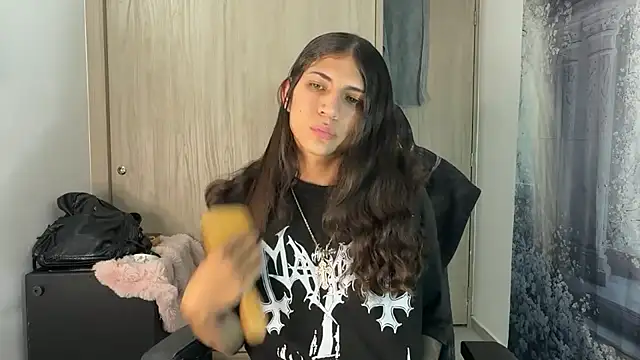 Snapshot of gabriel__manson chatting on November 2025 12:24:01 AM gabriel manson online show from November 2025 12:24:01 AM