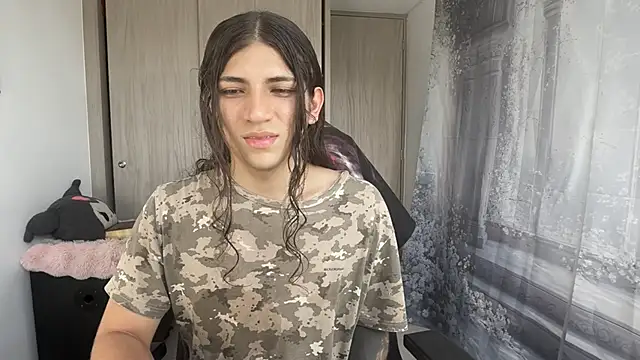 Snapshot of gabriel__manson chatting on January 2026 10:24:01 PM gabriel manson online show from January 2026 10:24:01 PM