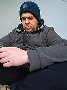 Snapshot of PupW0lfy chatting on December 2024 11:25:02 AM PupW0lfy online show from December 2024 11:25:02 AM