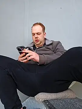 Snapshot of PupW0lfy chatting on March 2025 11:12:02 AM PupW0lfy online show from March 2025 11:12:02 AM