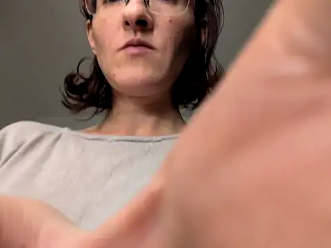 Milky hairy mommy online show from September 2025 08:47:02 PM