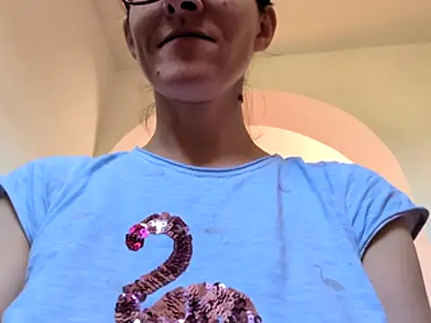 Milky hairy mommy online show from July 2026 06:52:02 AM