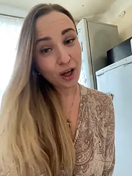 OlgaBuzzz online show from December 2024 05:39:02 AM