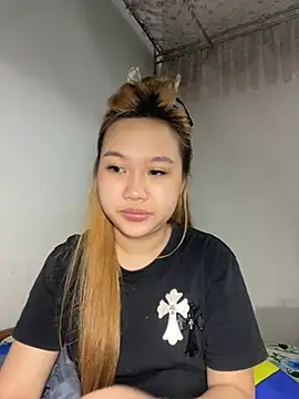 Odette68 online show from June 2026 01:40:01 AM