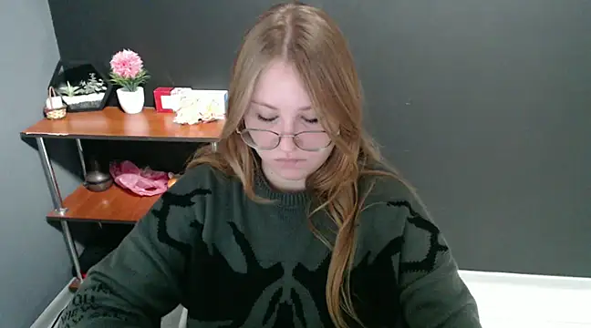 lady minx online show from December 2024 12:25:02 PM