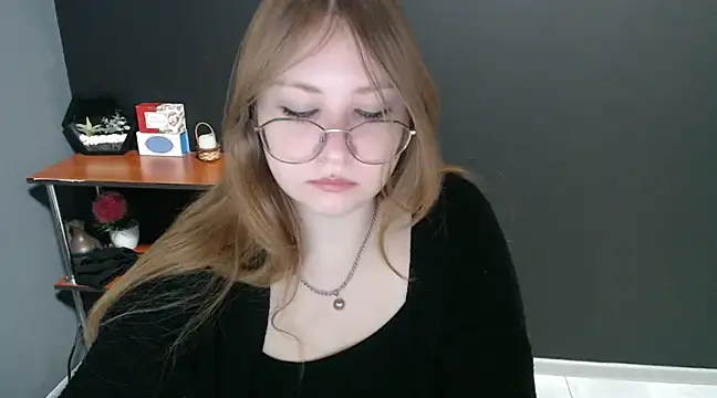 lady minx online show from January 2025 07:37:02 AM