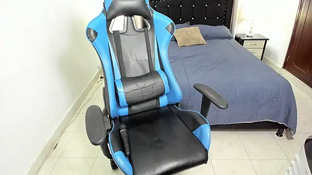 Debora brown online show from December 2024 10:28:02 PM