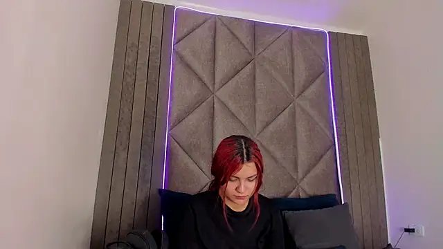 AbbyWathson online show from January 2025 07:35:01 PM