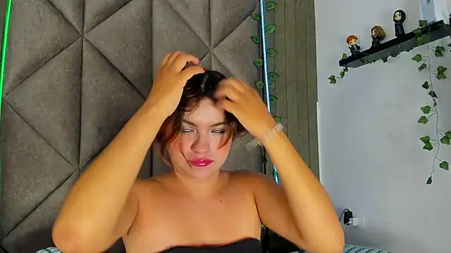 AbbyWathson online show from December 2025 11:38:02 AM