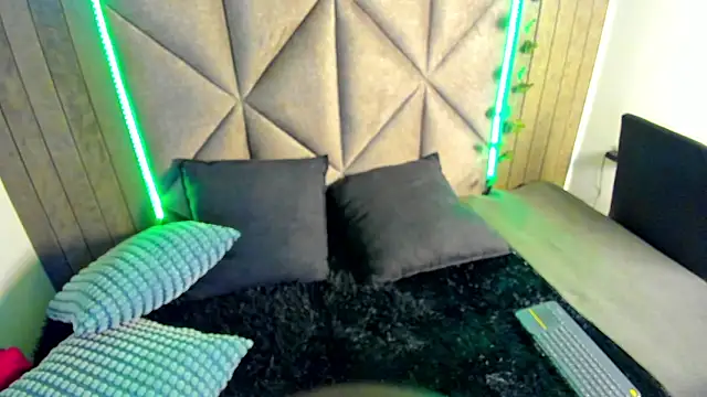 AbbyWathson online show from March 2026 11:48:02 AM