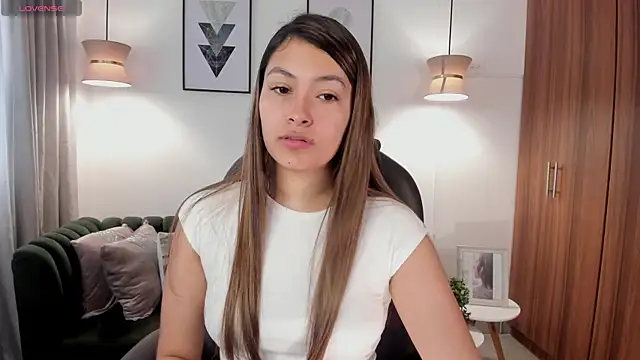 Snapshot of Abella_ruiz chatting on January 2026 12:30:01 PM Abella ruiz online show from January 2026 12:30:01 PM