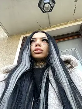 Snapshot of CreamyInkky_ chatting on February 2025 09:56:01 AM CreamyInkky online show from February 2025 09:56:01 AM