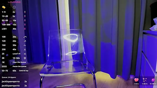 Snapshot of CreamyInkky_ chatting on September 2025 09:31:02 AM CreamyInkky online show from September 2025 09:31:02 AM