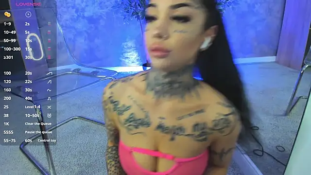 Snapshot of CreamyInkky_ chatting on September 2025 06:06:02 AM CreamyInkky online show from September 2025 06:06:02 AM