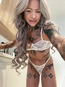 Divina X  online show from July 2026 04:19:01 AM