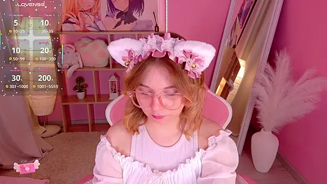 Coconut Mia online show from July 2026 10:20:02 PM