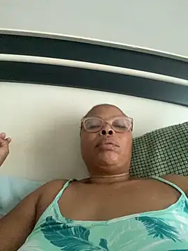 Nomthie online show from March 2025 02:12:02 PM