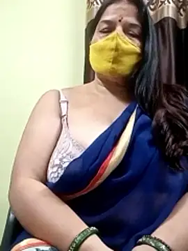 Snapshot of IndianAngle chatting on January 2026 03:59:01 PM IndianAngle online show from January 2026 03:59:01 PM