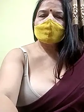 Snapshot of IndianAngle chatting on January 2026 08:12:02 PM IndianAngle online show from January 2026 08:12:02 PM