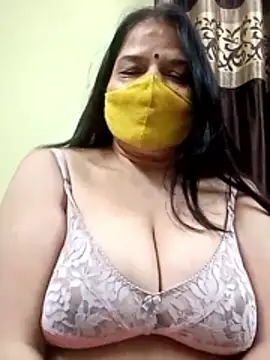 Snapshot of IndianAngle chatting on January 2026 08:23:01 PM IndianAngle online show from January 2026 08:23:01 PM