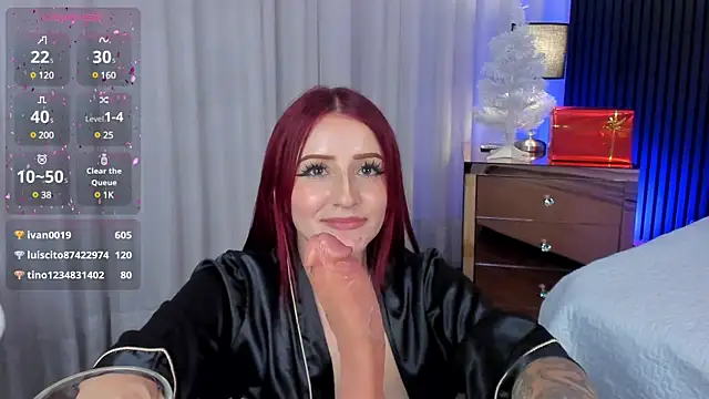 misspaulinaa online show from December 2024 05:42:01 AM