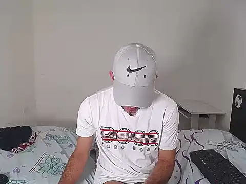 Snapshot of dirty_boy_horny chatting on November 2025 09:30:02 PM dirty boy horny online show from November 2025 09:30:02 PM