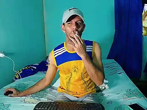 Snapshot of dirty_boy_horny chatting on January 2026 10:25:02 PM dirty boy horny online show from January 2026 10:25:02 PM