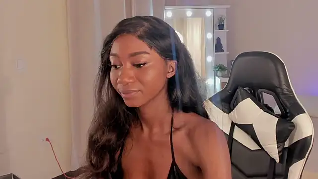 SavannahWildee online show from March 2025 12:44:02 PM