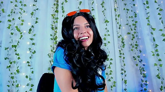 EmilyWithe online show from May 2026 11:33:02 PM