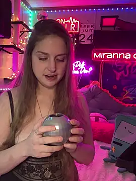 mirannacult online show from December 2024 01:43:02 PM