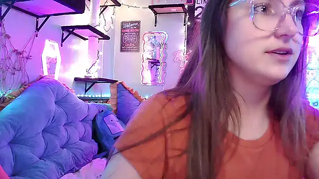 mirannacult online show from January 2025 06:06:01 PM