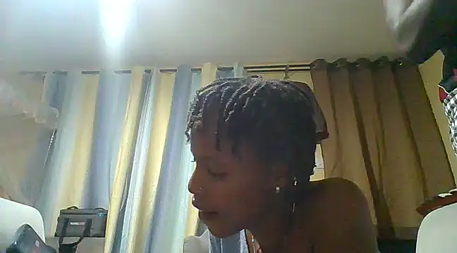 Snapshot of likys123 chatting on December 2024 08:00:02 PM likys123 online show from December 2024 08:00:02 PM