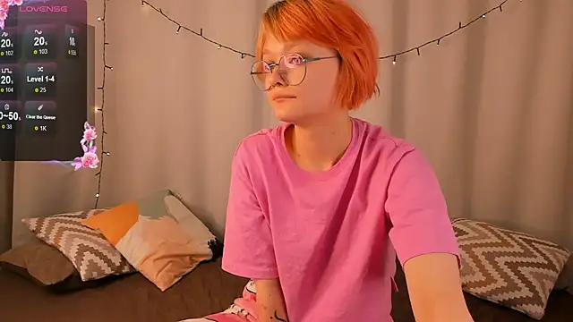 ohliva online show from December 2024 01:00:02 AM