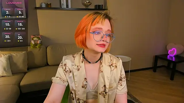 ohliva online show from February 2025 05:26:01 AM