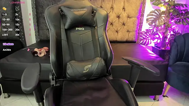 Layla kaderr online show from September 2025 07:24:02 PM