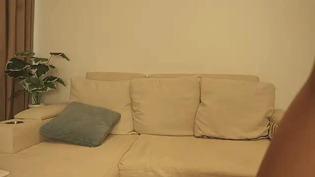 Snapshot of ValerieHill chatting on February 2025 12:38:02 AM ValerieHill online show from February 2025 12:38:02 AM