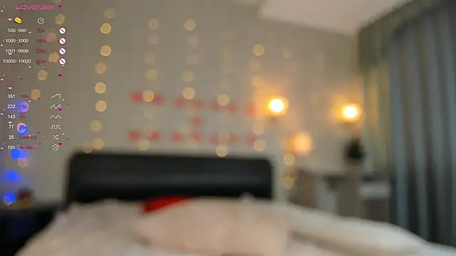 Snapshot of MartaVigano chatting on February 2025 04:18:02 AM MartaVigano online show from February 2025 04:18:02 AM